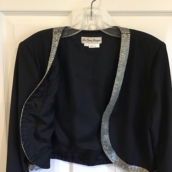 Vintage black long sleeve shrug with silver trim, size XS - Picture 3 of 8